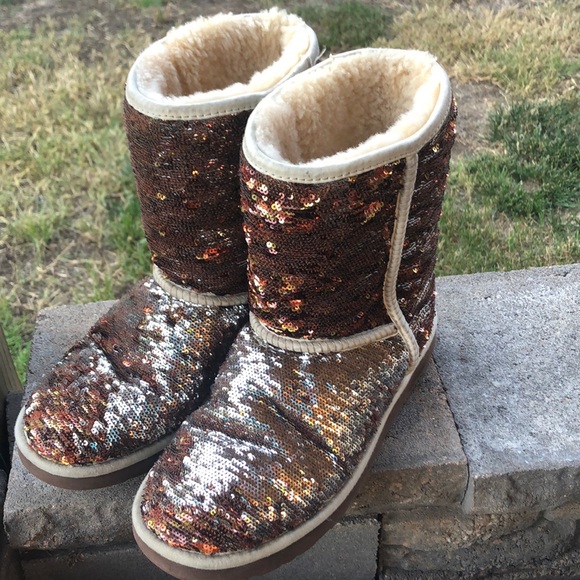 ugg champagne sparkle boot